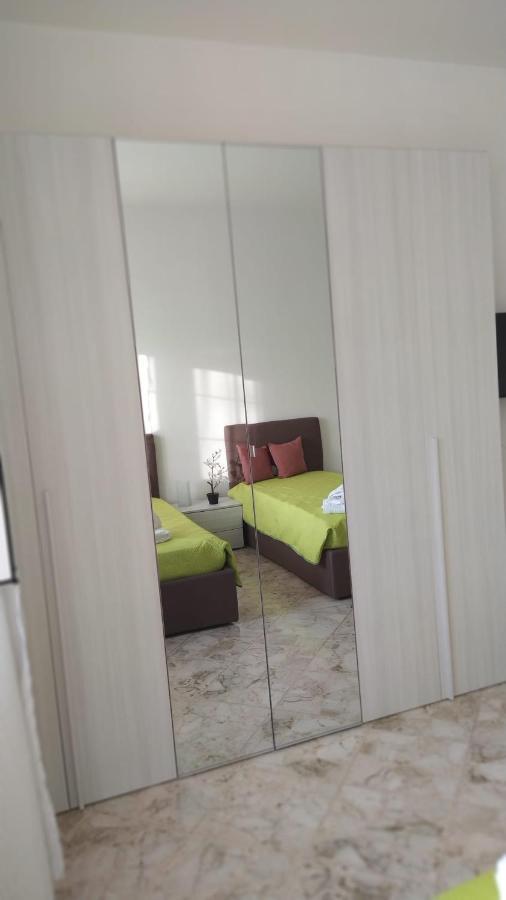Malias Daire Bari Dış mekan fotoğraf